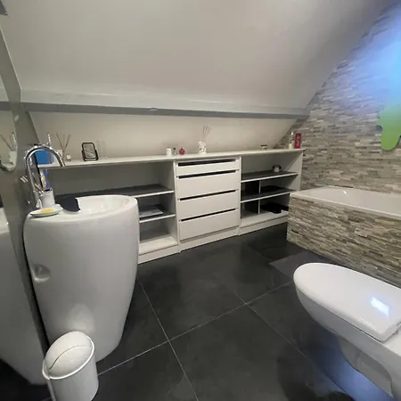 Avec Piscine 35 Min De Paris Villa Etiolles